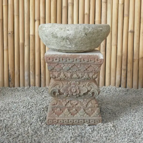 Product image 9 of the product “Balinese Set Stand with pot, made of cement, Total Height 60cm. The Pot has a Dia. of about 40cm with a height of 16cm. The stand has a width of 35 cm and a height of 45cm ”